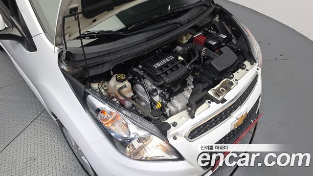 Chevrolet Spark Spark S LT 2014 — фото 6