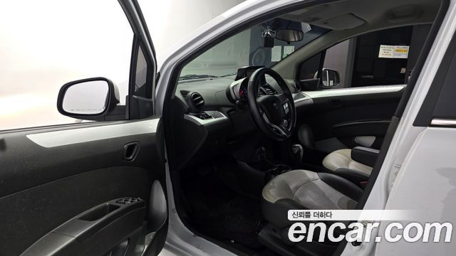 Chevrolet Spark Spark S LT 2014 — фото 10