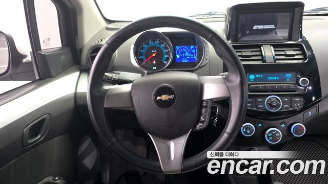 Chevrolet Spark Spark S LT 2014 — фото 13