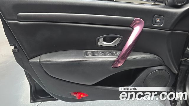 Renault Korea SM7 Nova LPLI 2.0 LPe Disabled 2016 — фото 24