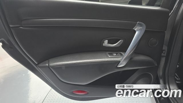 Renault Korea SM7 Nova LPLI 2.0 LPe Disabled 2016 — фото 25