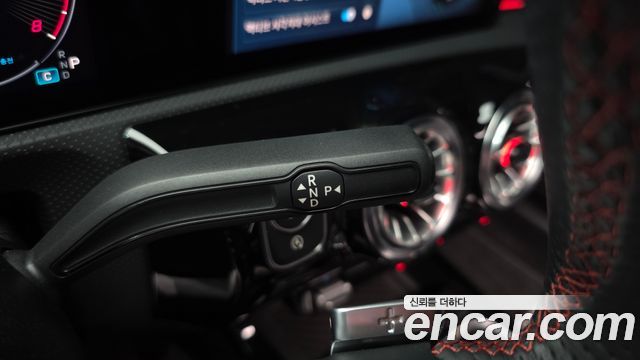 Mercedes-Benz CLA-Class (C118) CLA250 4MATIC 2024 — фото 9