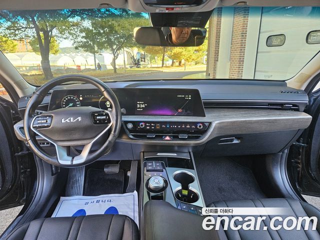 Kia K8 2.5 Gasoline 2WD Noblesse 2023 — фото 10