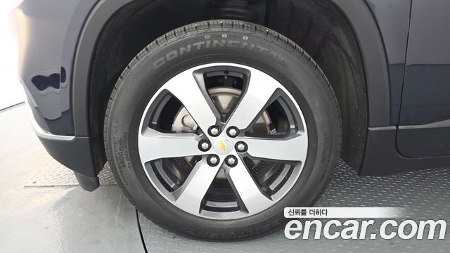 Chevrolet Traverse 3.6 AWD LT Leather Premium 2020 — фото 5