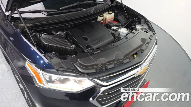 Chevrolet Traverse 3.6 AWD LT Leather Premium 2020 — фото 6