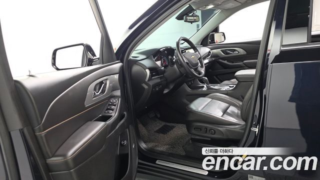 Chevrolet Traverse 3.6 AWD LT Leather Premium 2020 — фото 10