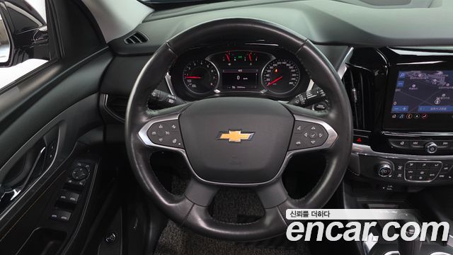 Chevrolet Traverse 3.6 AWD LT Leather Premium 2020 — фото 13