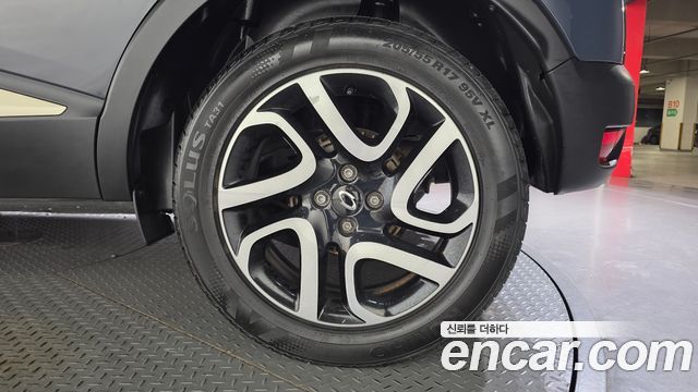 Renault Korea QM3 RE 2016 — фото 21