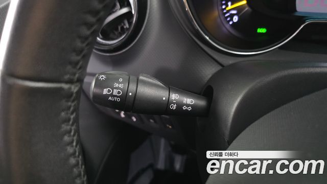Renault Korea QM3 RE 2016 — фото 28