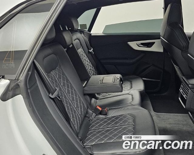 Audi Q8 (4M) 50 TDI Quattro Premium 2023 — фото 16