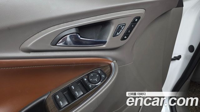 Chevrolet Malibu 1.5 Turbo LTZ 2017 — фото 18