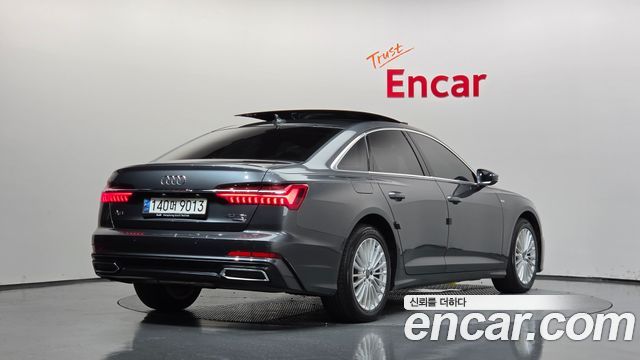 Audi A6 (C8) 40 TDI Quattro Premium 2020 — фото 2