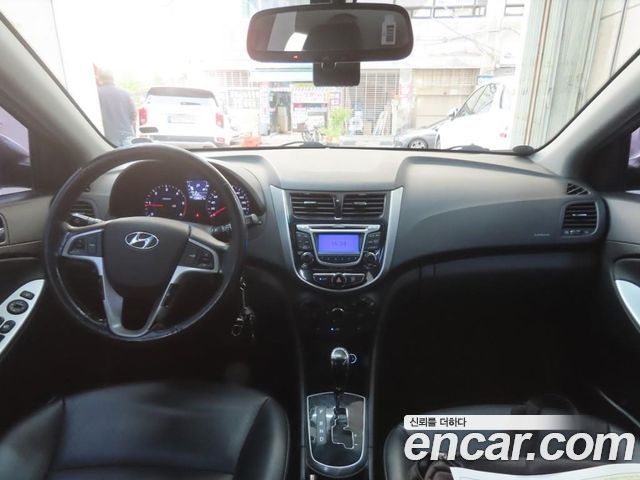 Hyundai Accent (New) Diesel WIT 1.6 VGT Modern 2014 — фото 8
