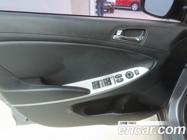 Hyundai Accent (New) Diesel WIT 1.6 VGT Modern 2014 — фото 19