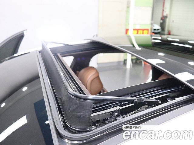Genesis G80 (RG3) Gasoline 2.5 Turbo AWD 2023 — фото 15