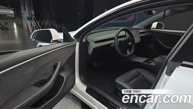 Tesla Model 3 Long Range AWD 2024 — фото 10