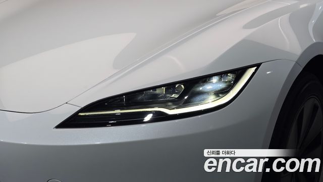 Tesla Model 3 Long Range AWD 2024 — фото 22