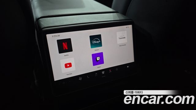 Tesla Model 3 Long Range AWD 2024 — фото 28