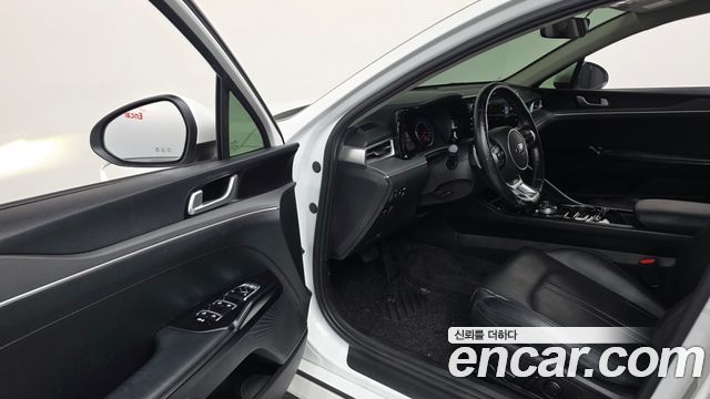 Kia K5 (III) 2.0 Prestige 2021 — фото 10