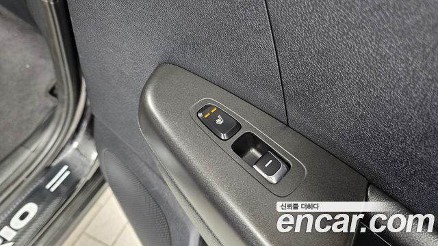 Kia Sportage (IV) Diesel 1.7 2wd Noblesse 2018 — фото 18