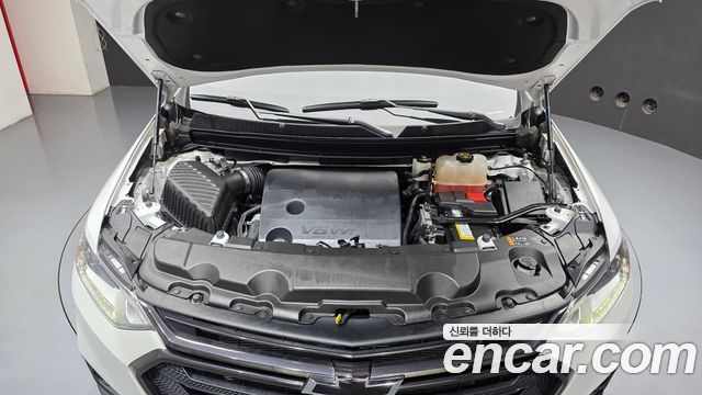 Chevrolet Traverse 3.6 AWD Redline 2021 — фото 6