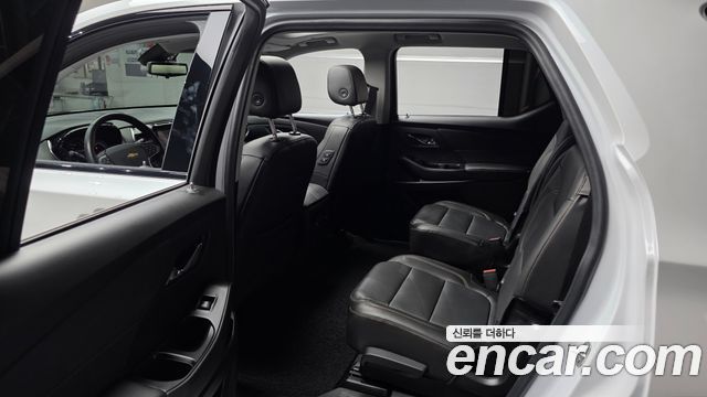 Chevrolet Traverse 3.6 AWD Redline 2021 — фото 11