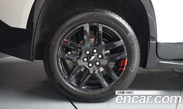 Chevrolet Traverse 3.6 AWD Redline 2021 — фото 21