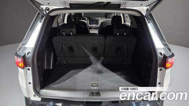Chevrolet Traverse 3.6 AWD Redline 2021 — фото 28