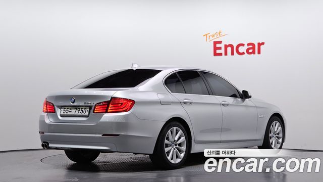 BMW 5 Series (F10) 528i 2011 — фото 2