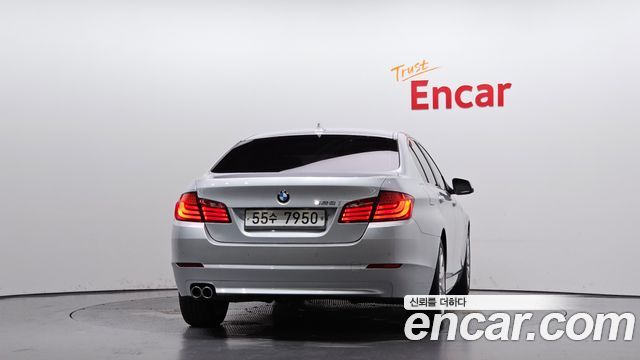 BMW 5 Series (F10) 528i 2011 — фото 4