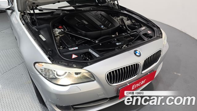 BMW 5 Series (F10) 520d 2011 — фото 6