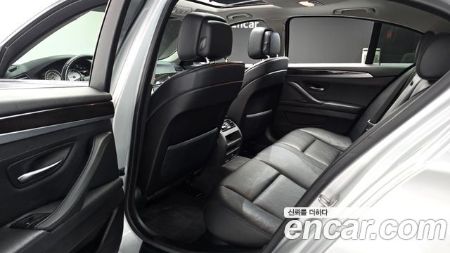 BMW 5 Series (F10) 520d 2011 — фото 11