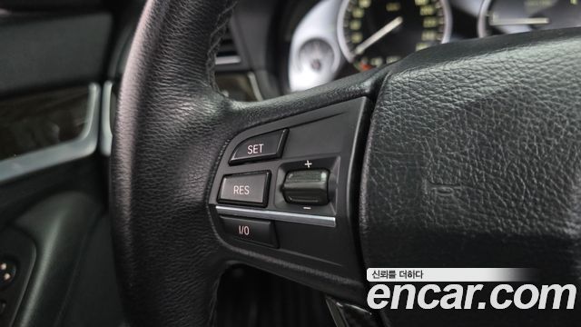 BMW 5 Series (F10) 520d 2011 — фото 15