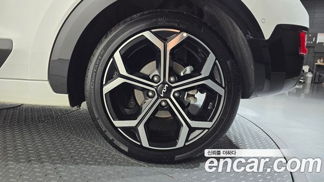 Kia Niro Signature 2022 — фото 27