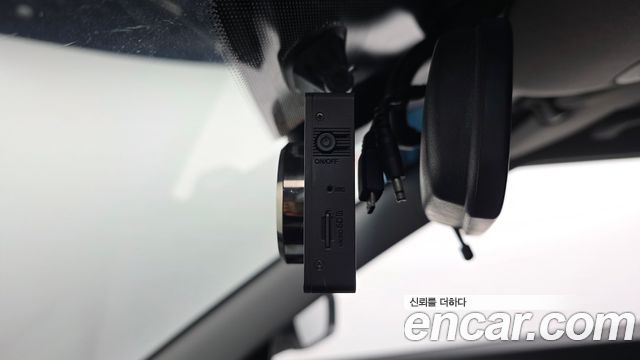 KG Mobility (SsangYong) Tivoli Air Diesel IX 2WD 2016 — фото 18