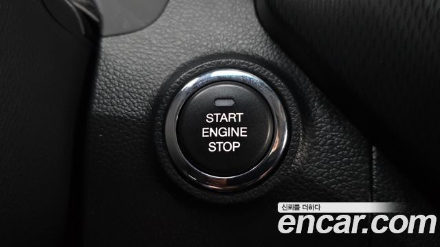 KG Mobility (SsangYong) Tivoli Air Diesel IX 2WD 2016 — фото 20