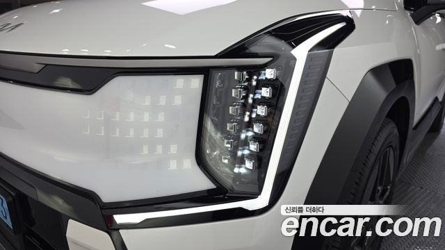 Kia EV9 Long Range 4WD GT Line 2024 — фото 22