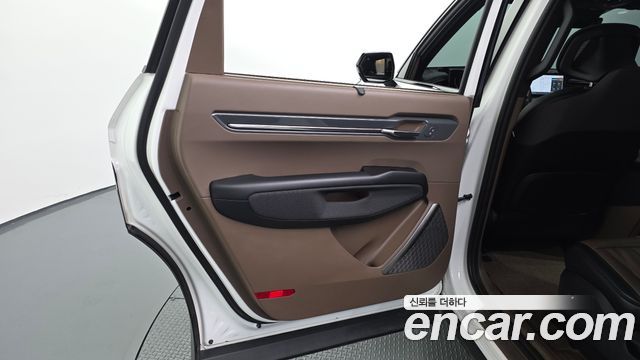 Kia EV9 Long Range 4WD GT Line 2024 — фото 25