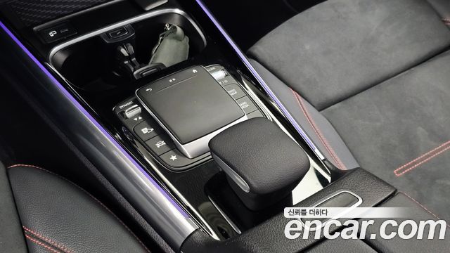 Mercedes-Benz GLA-Class (H247) GLA250 4MATIC 2020 — фото 29