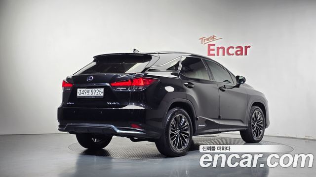 Lexus RX450h (IV) Executive 2021 — фото 2