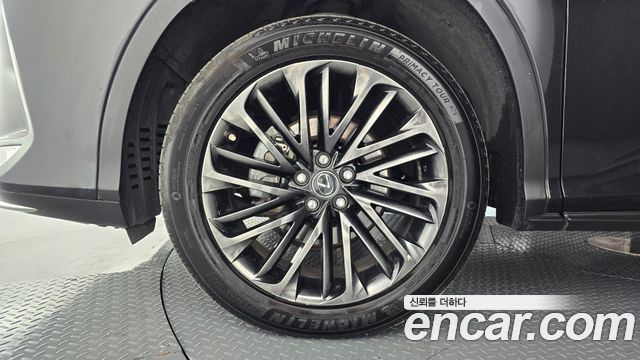 Lexus RX450h (IV) Executive 2021 — фото 5