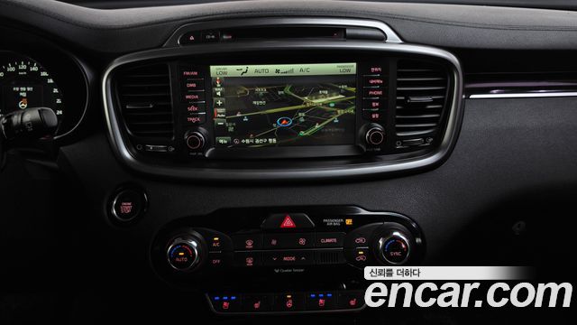Kia Sorento Diesel 2.2 2WD Noblesse Special 2016 — фото 13
