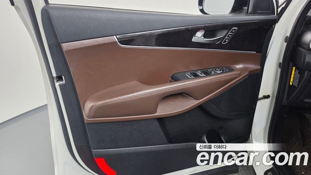 Kia Sorento Diesel 2.2 2WD Noblesse Special 2016 — фото 24