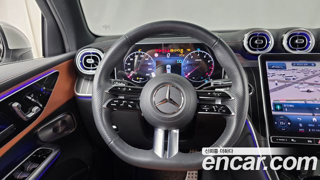 Mercedes-Benz GLC-Class (X254) GLC300 4MATIC AMG Line 2023 — фото 16