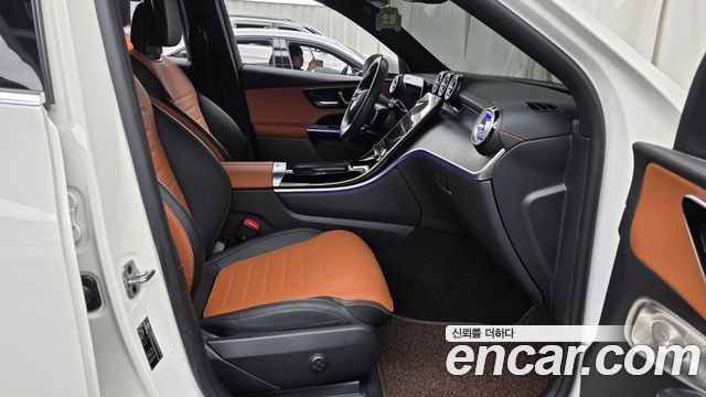 Mercedes-Benz GLC-Class (X254) GLC300 4MATIC AMG Line 2023 — фото 32