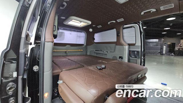 Hyundai Grand Starex Camping Car 2015 — фото 15