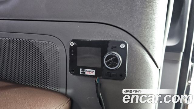 Hyundai Grand Starex Camping Car 2015 — фото 17