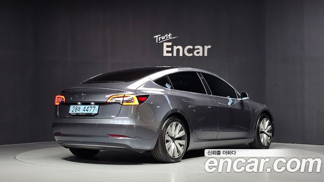 Tesla Model 3 Standard Range Plue RWD 2020 — фото 2