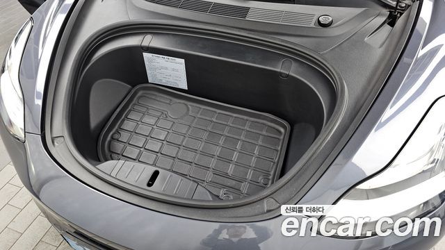 Tesla Model 3 Standard Range Plue RWD 2020 — фото 6