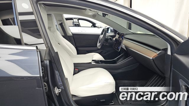 Tesla Model 3 Standard Range Plue RWD 2020 — фото 11